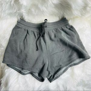 Wildfox Logan Shorts Grey Size Small